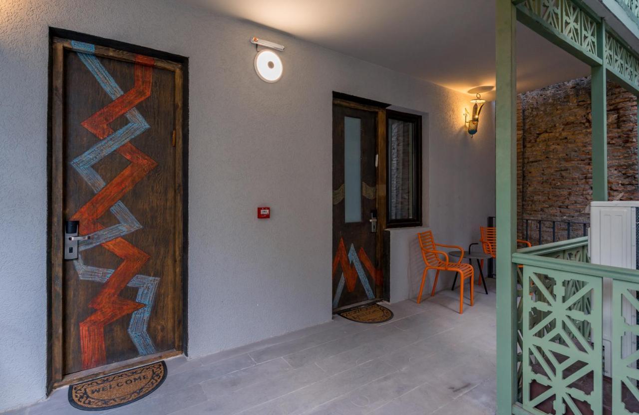 Boutique Kosher Hotel Tourfa Tbilisi Exteriör bild