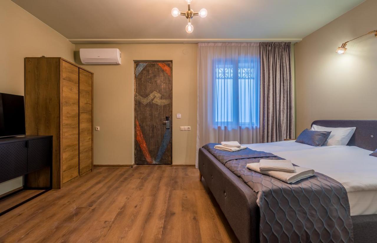 Boutique Kosher Hotel Tourfa Tbilisi Exteriör bild