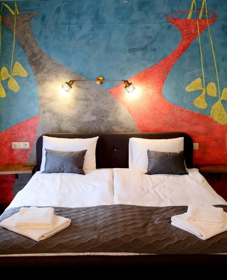 Boutique Kosher Hotel Tourfa Tbilisi Exteriör bild